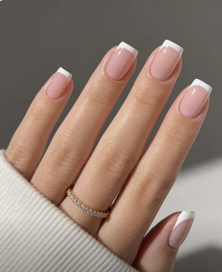 The clean girl manicure: How to create the perfect minimalist nail look