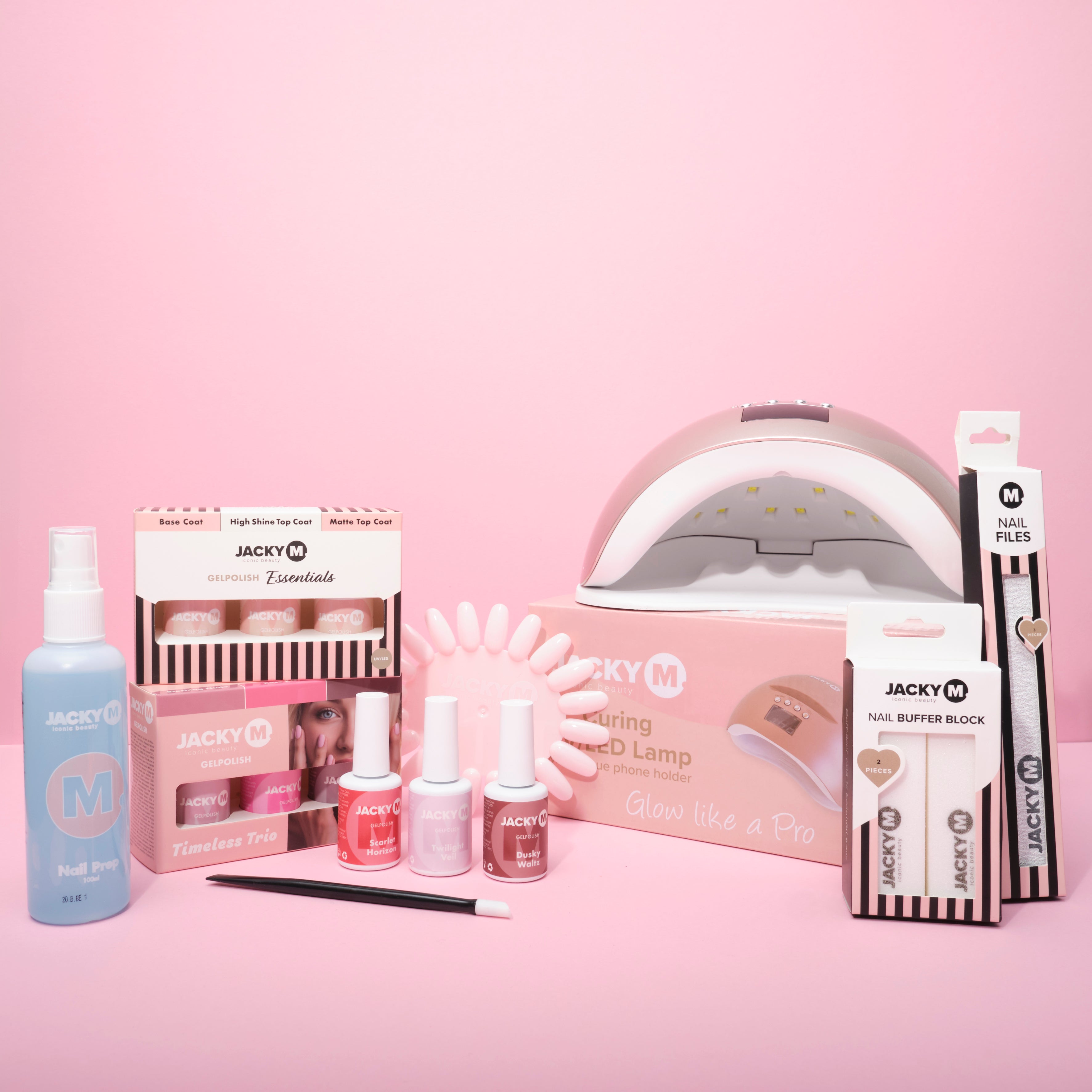 Everything you need to start your Gelpolish Nail Journey at home